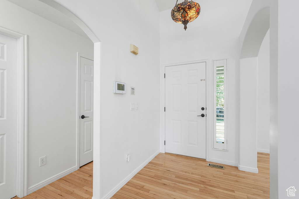 450 E WATERFORD WAY Midvale, UT 84047