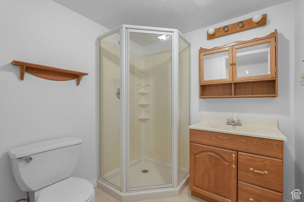 450 E WATERFORD WAY Midvale, UT 84047