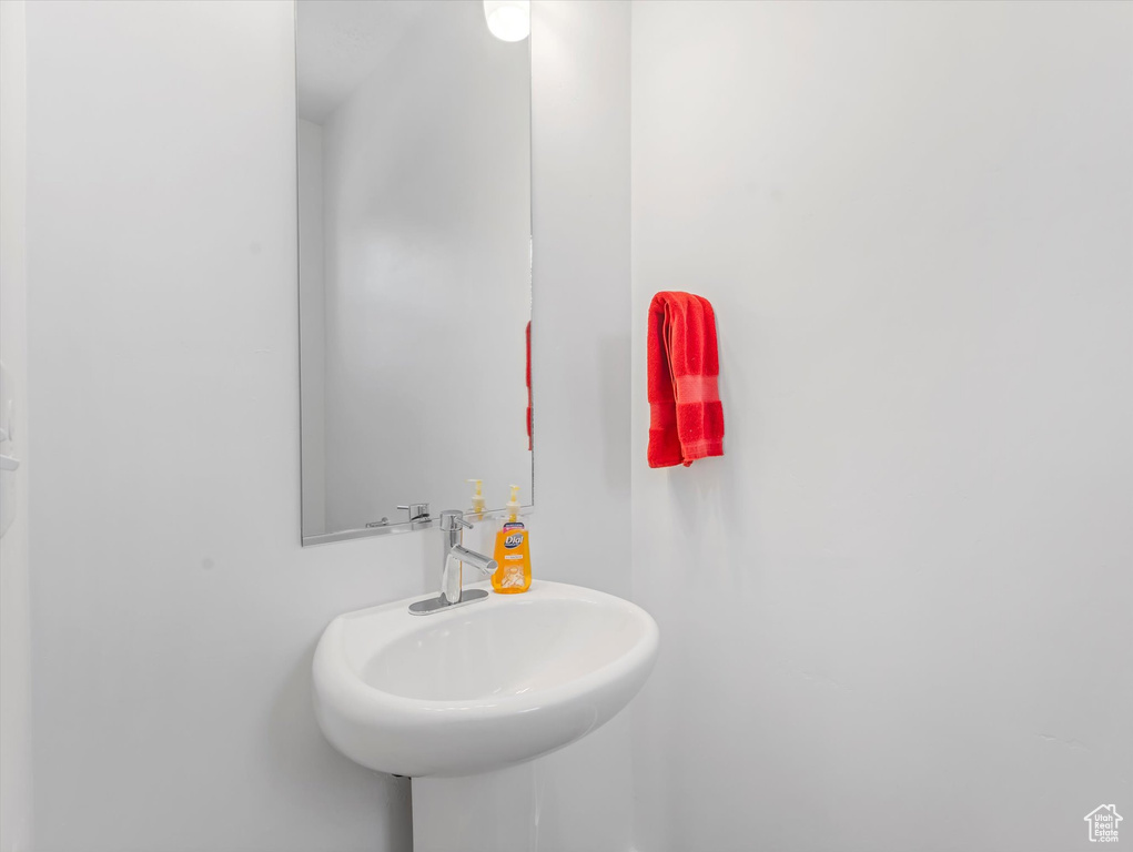 552 S MCCLELLAND ST Salt Lake City, UT 84102