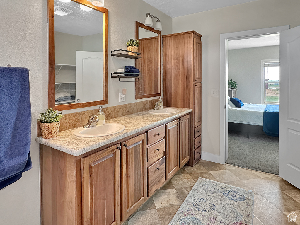 295 S 250 W Emery, UT 84522
