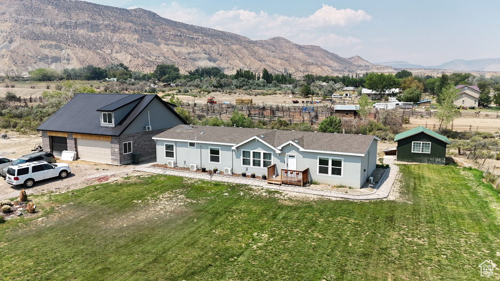 295 S 250 W Emery, UT 84522