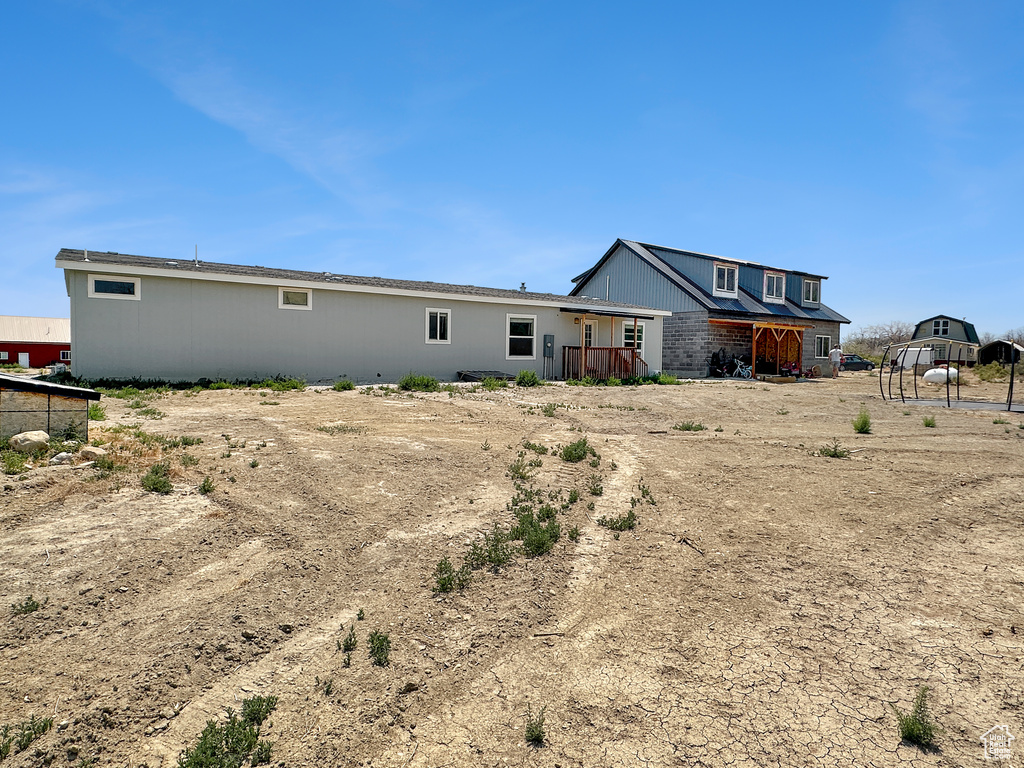 295 S 250 W Emery, UT 84522