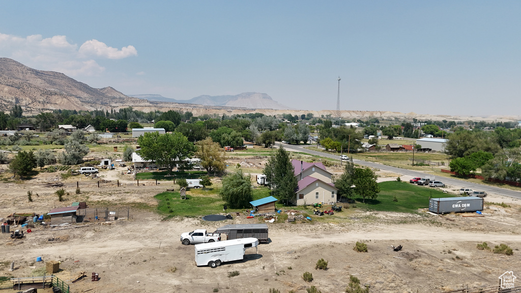 295 S 250 W Emery, UT 84522