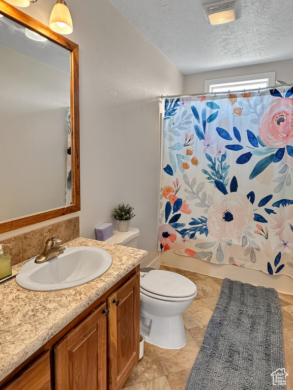 295 S 250 W Emery, UT 84522