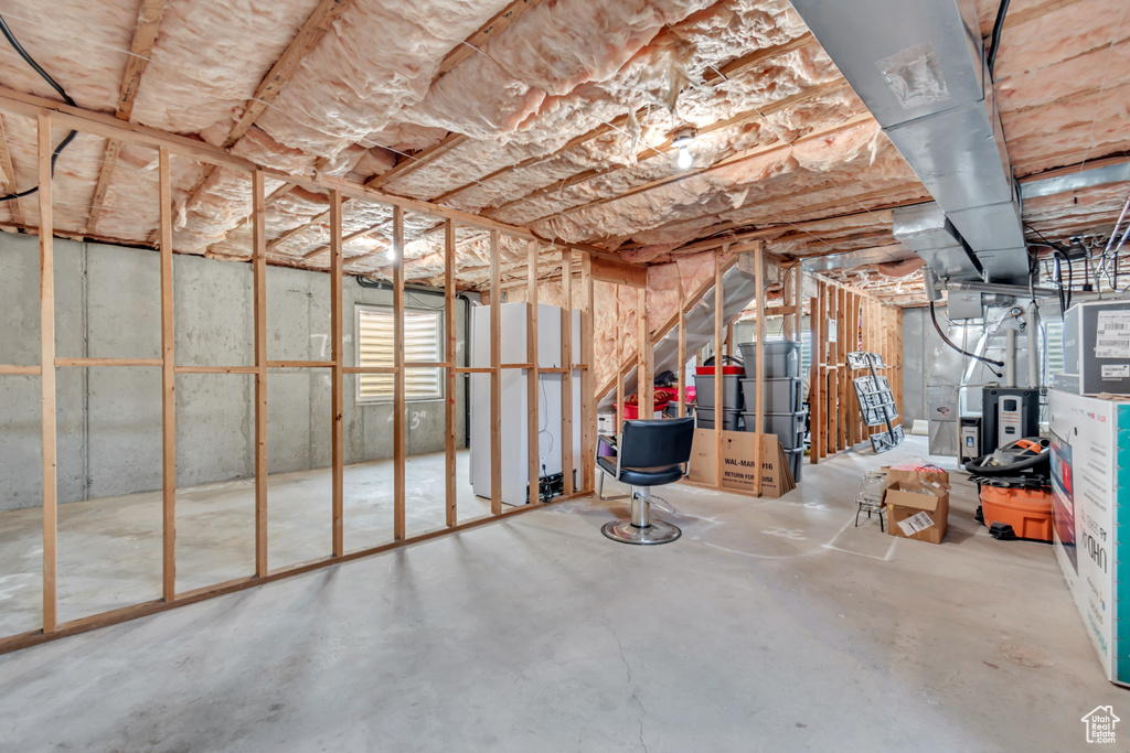 1273 N 490 E Tooele, UT 84074