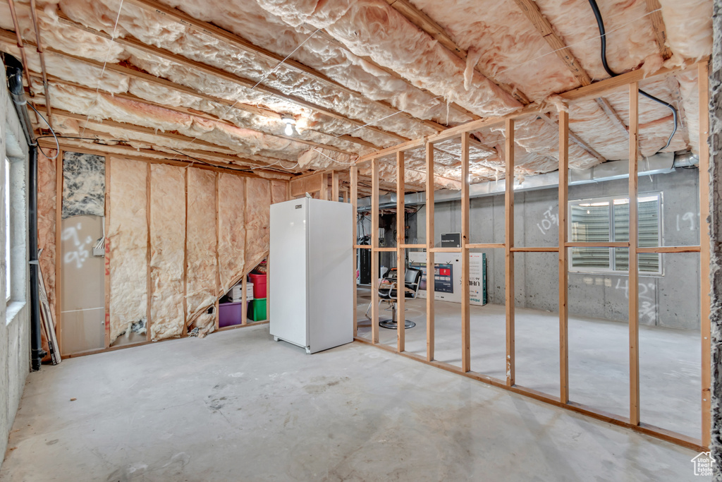 1273 N 490 E Tooele, UT 84074