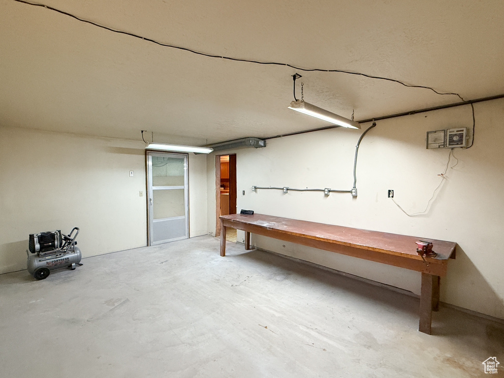 2460 S 1350 W Perry, UT 84302