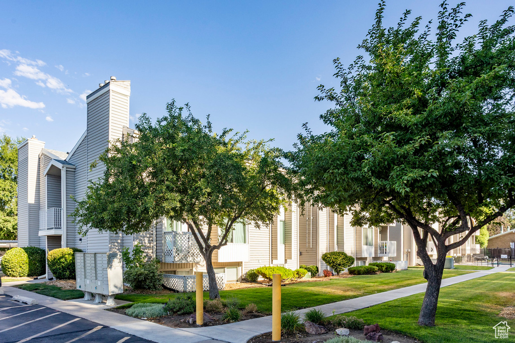 875 E ARROWHEAD LN #36 Salt Lake City, UT 84107