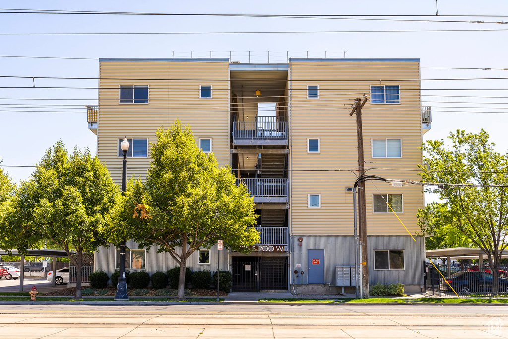 725 S 200 W #301 Salt Lake City, UT 84101