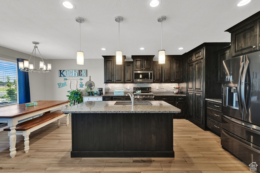 3524 S 5160 W Hooper, UT 84315