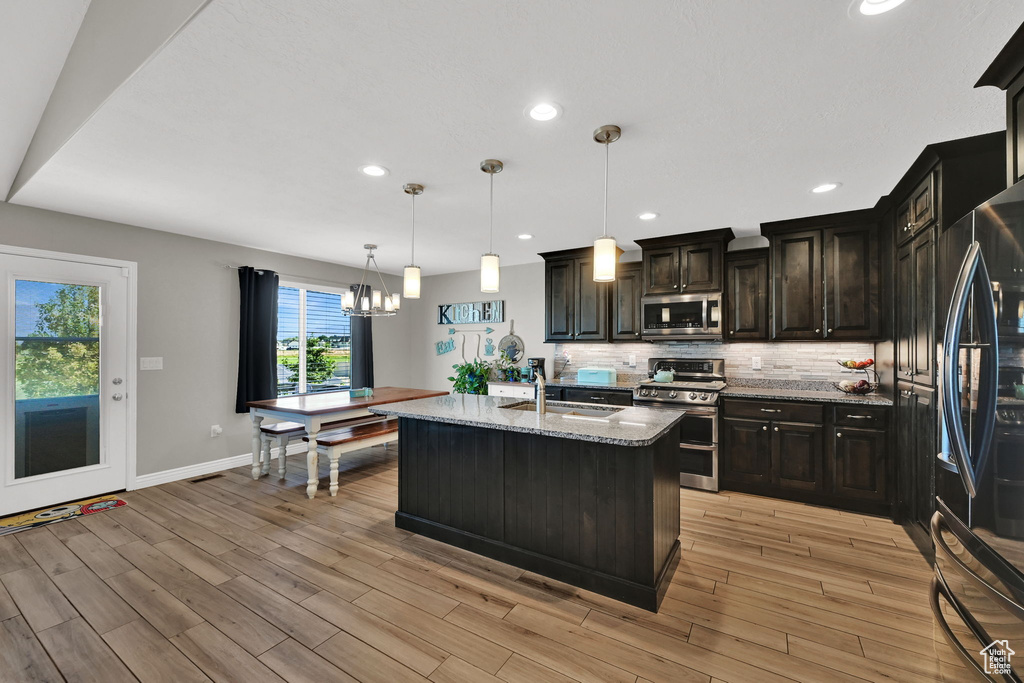 3524 S 5160 W Hooper, UT 84315