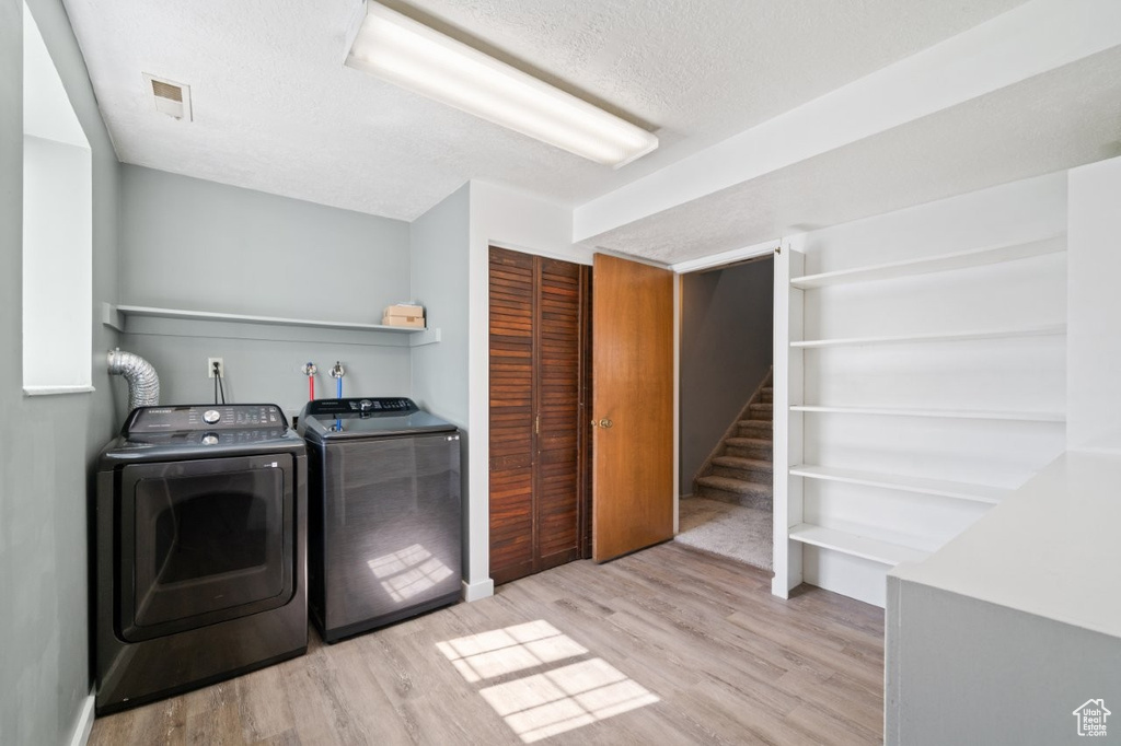 2387 S MAIN ST Clearfield, UT 84015