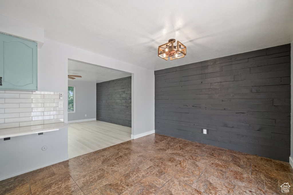 2387 S MAIN ST Clearfield, UT 84015