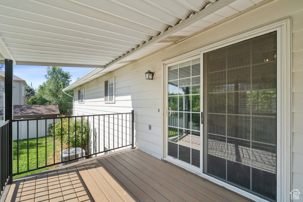 2387 S MAIN ST Clearfield, UT 84015