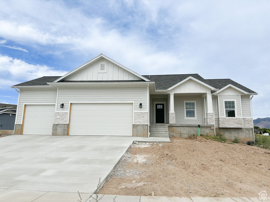 Photo 3 for MLS #2101593 at 3634 S Macy Ln