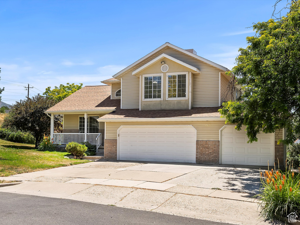 1365 E 5150 S South Ogden, UT 84403