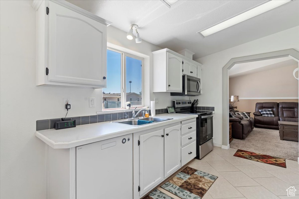2863 W 5175 S Roy, UT 84067
