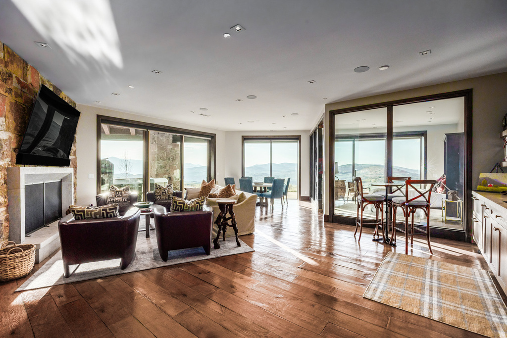 6726 N TWILIGHT STAR CIR Heber City, UT 84032