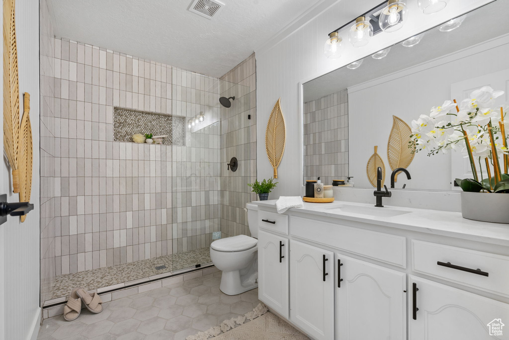 3096 N 2225 E Layton, UT 84040