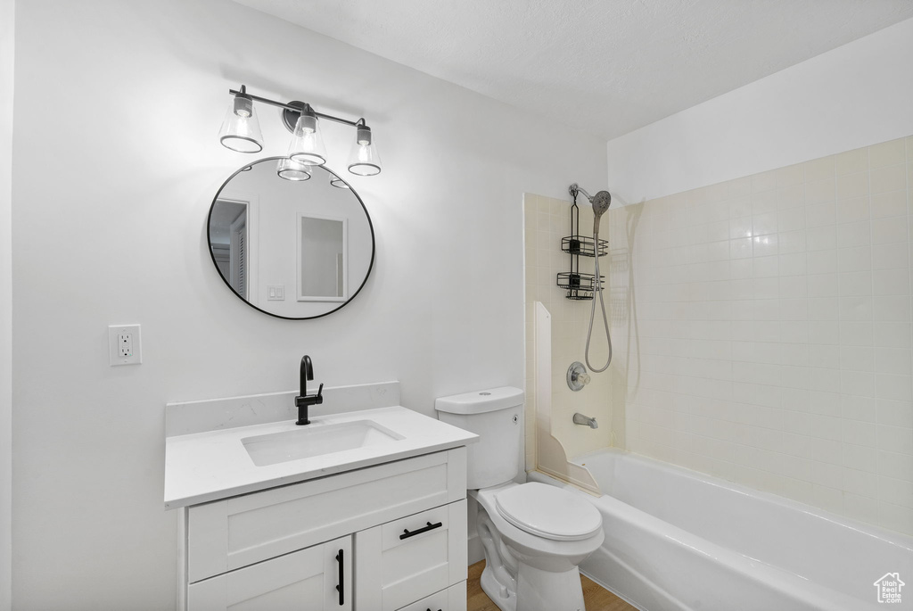 3096 N 2225 E Layton, UT 84040