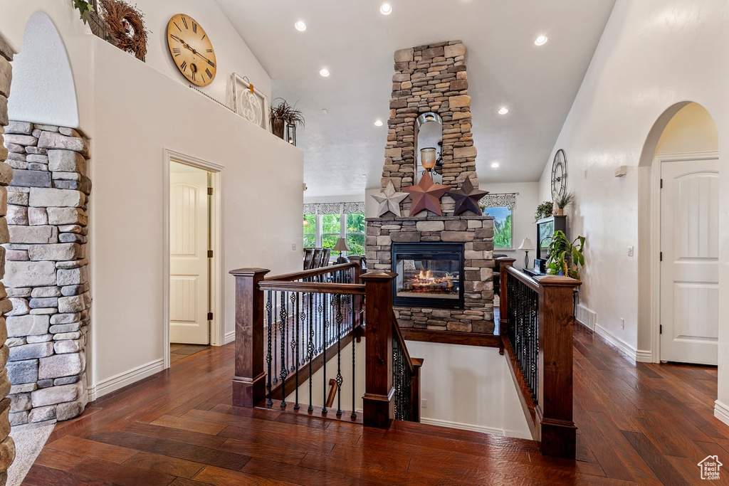 Photo 4 for MLS #2101643 at 969 S View Crest Ln