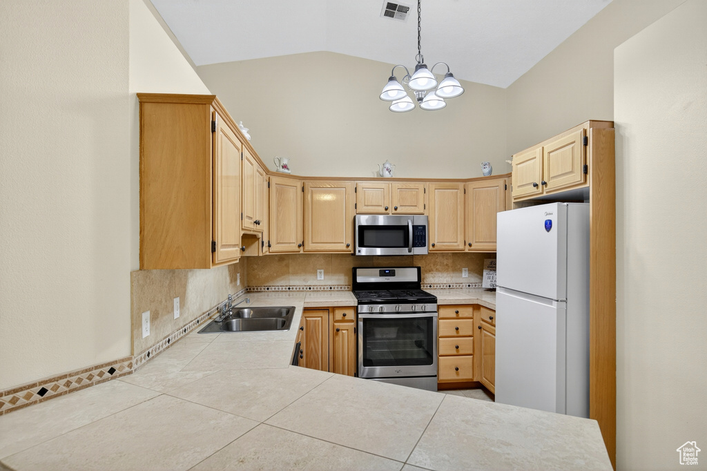 2050 W CANYON VIEW DR #35B St George, UT 84770