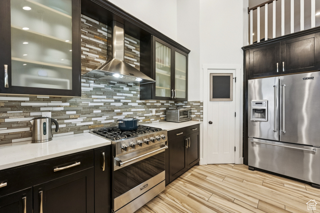 588 W 1175 N Farmington, UT 84025