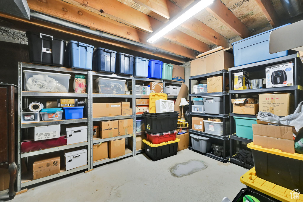 2076 W 700 S Syracuse, UT 84075