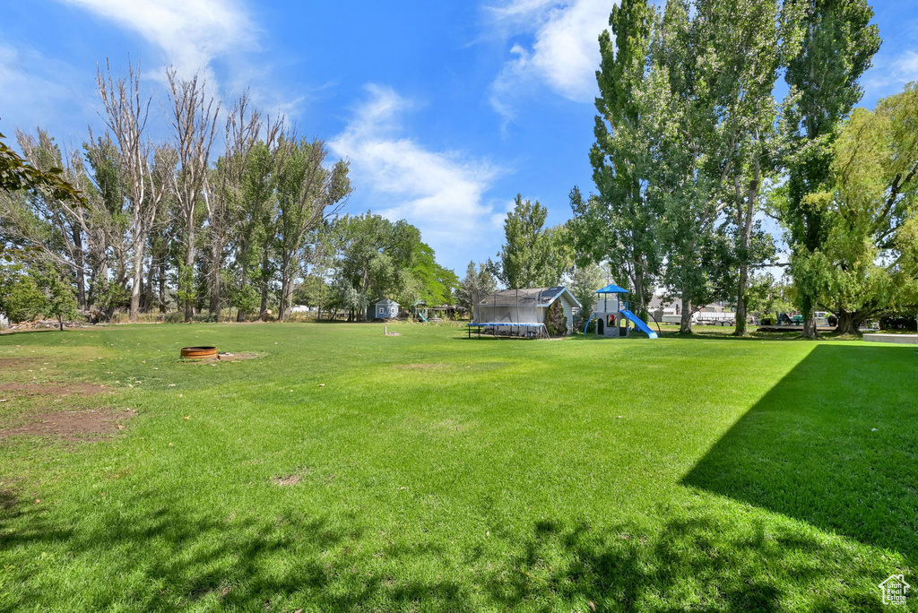 2076 W 700 S Syracuse, UT 84075