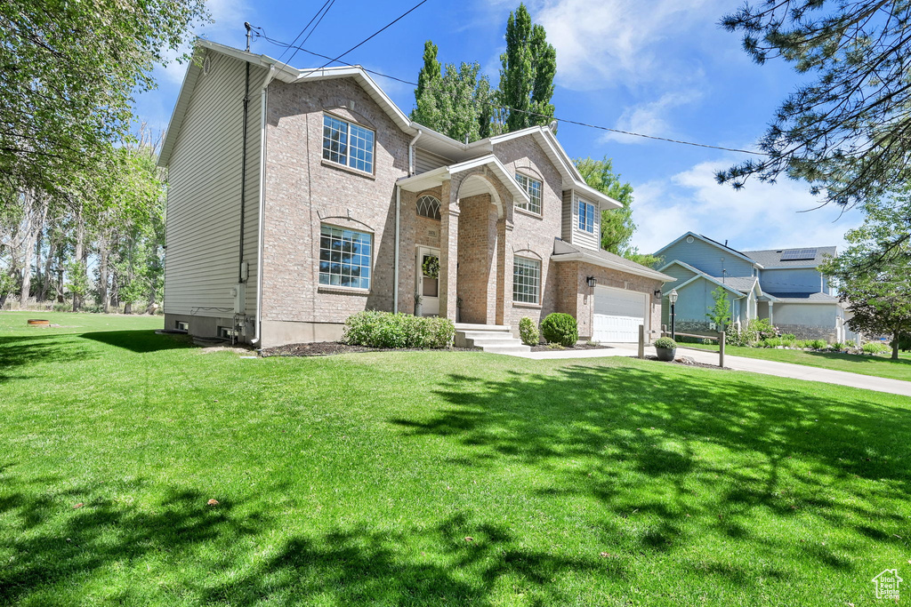 2076 W 700 S Syracuse, UT 84075