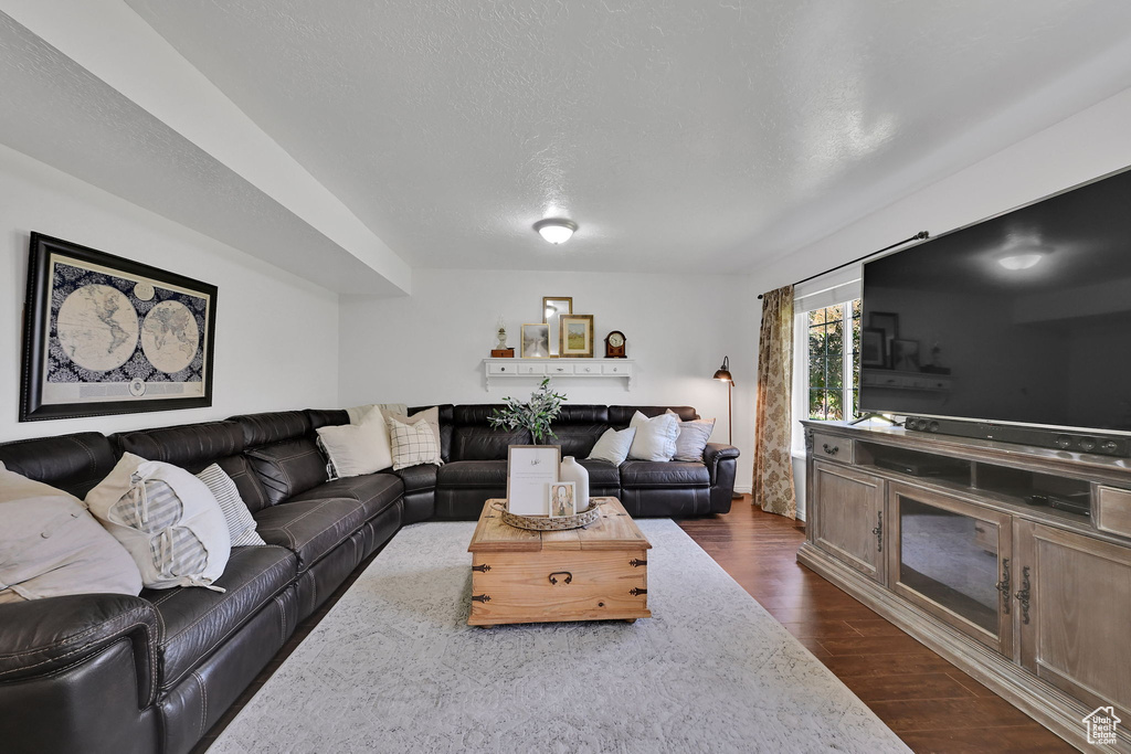 2076 W 700 S Syracuse, UT 84075