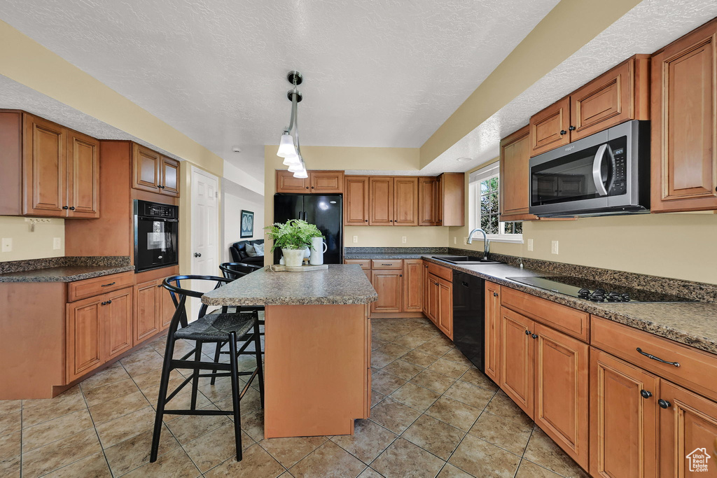 2076 W 700 S Syracuse, UT 84075
