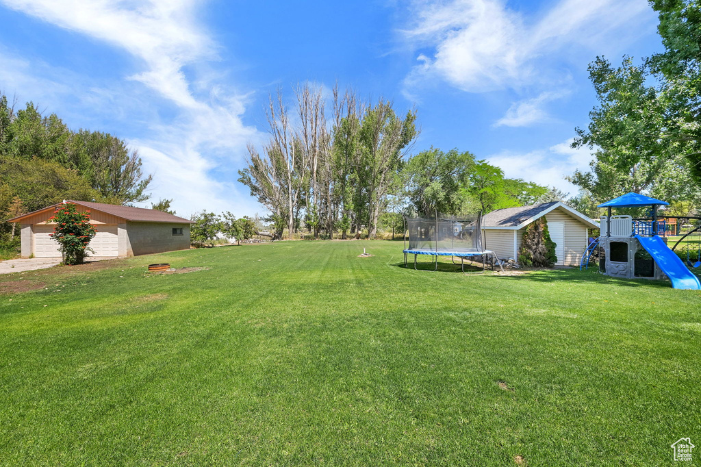 2076 W 700 S Syracuse, UT 84075