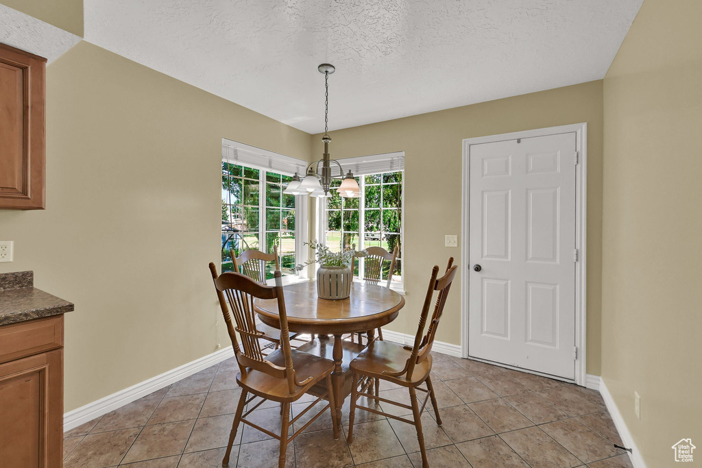2076 W 700 S Syracuse, UT 84075