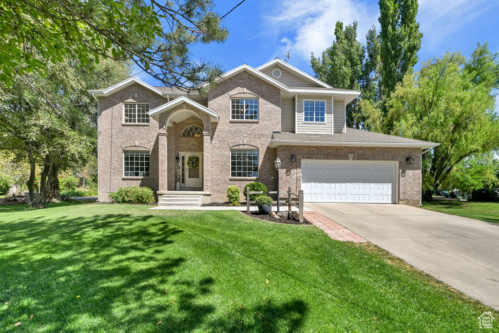 2076 W 700 S Syracuse, UT 84075
