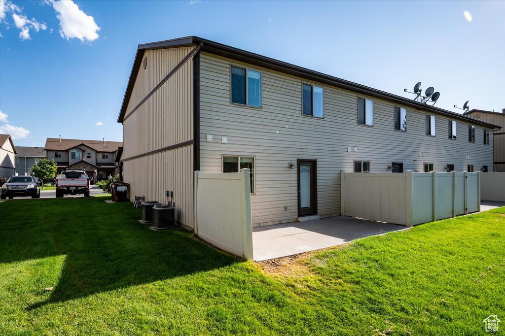 1142 W LANCELOT LN West Haven, UT 84401