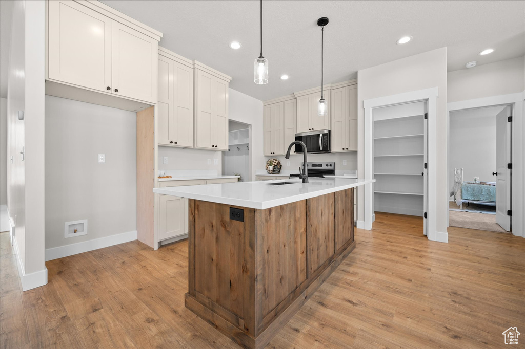 Photo 9 for MLS #2101653 at 444 N 960 East #179
