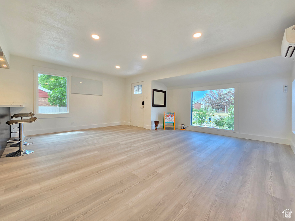 5354 S 2000 W Roy, UT 84067