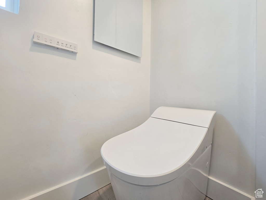 5354 S 2000 W Roy, UT 84067