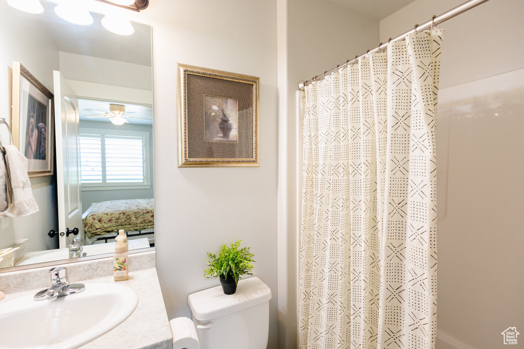 532 S 220 W Hyde Park, UT 84318