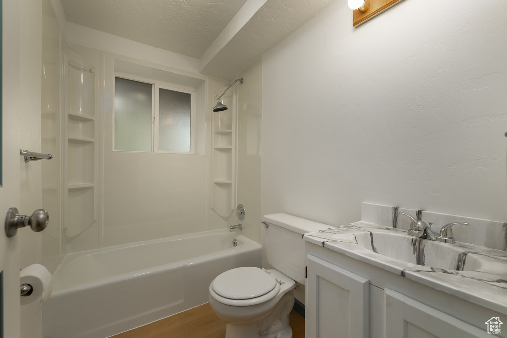 193 S NYE ST Roosevelt, UT 84066