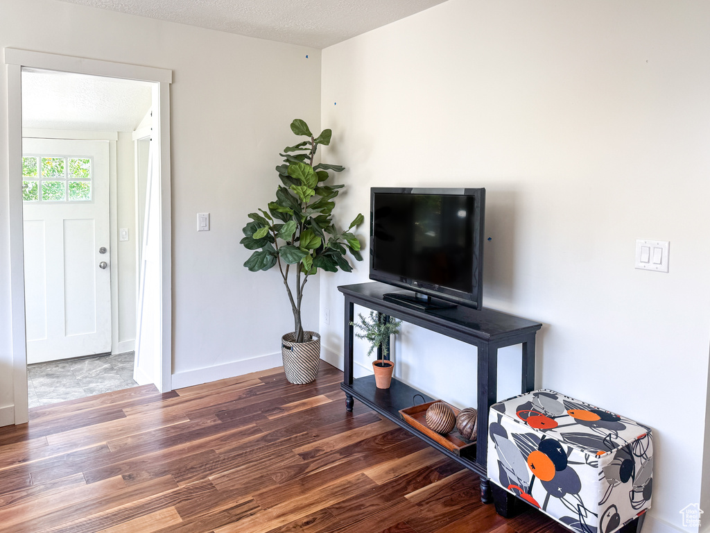 215 W RAILROAD ST Eureka, UT 84628