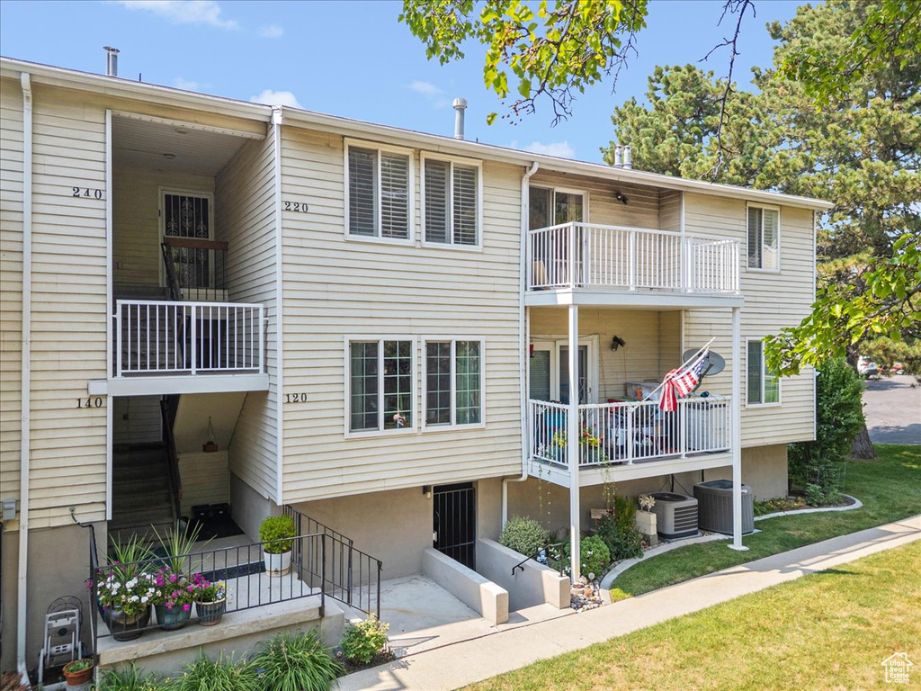 4822 S HOLLADAY BLVD #220 Holladay, UT 84117