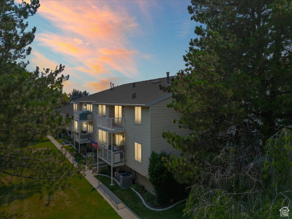 4822 S HOLLADAY BLVD #220 Holladay, UT 84117