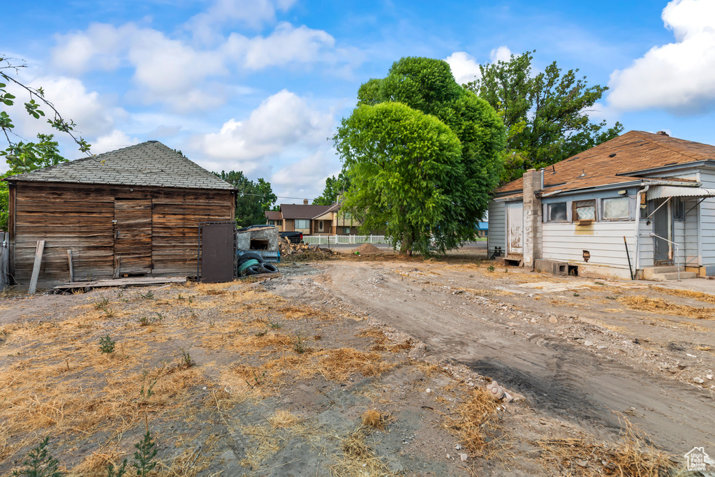 89 N 200 W Salina, UT 84654
