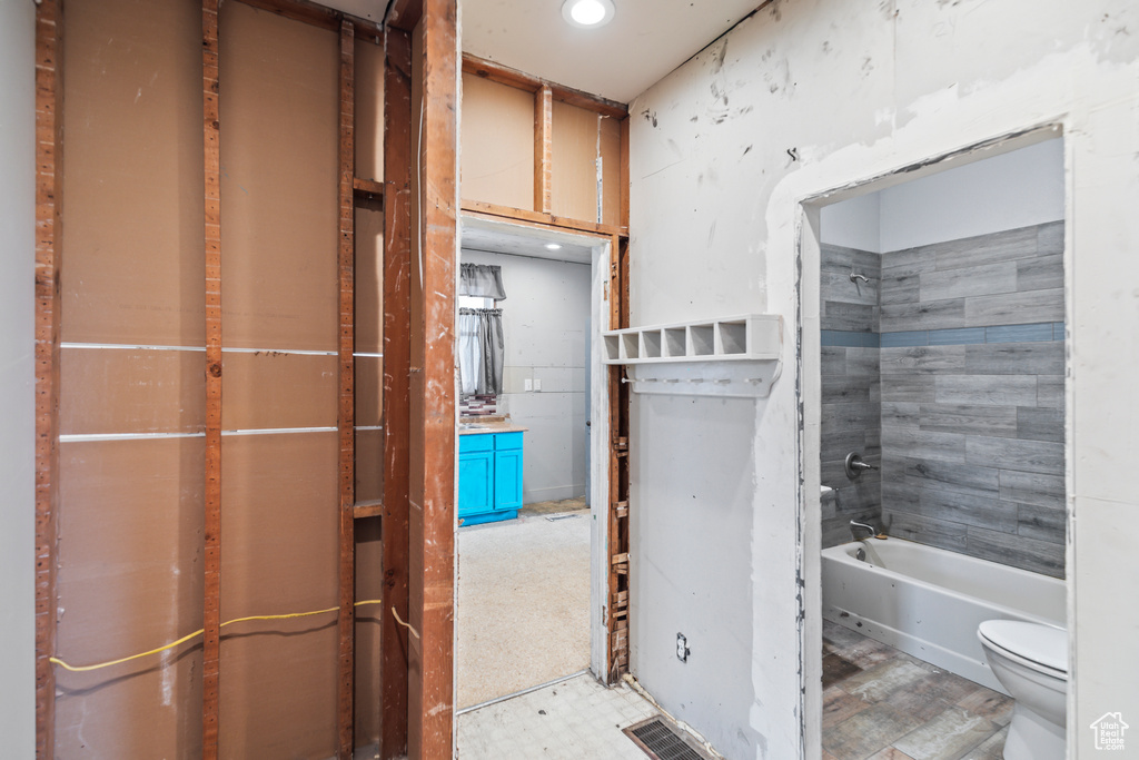 89 N 200 W Salina, UT 84654