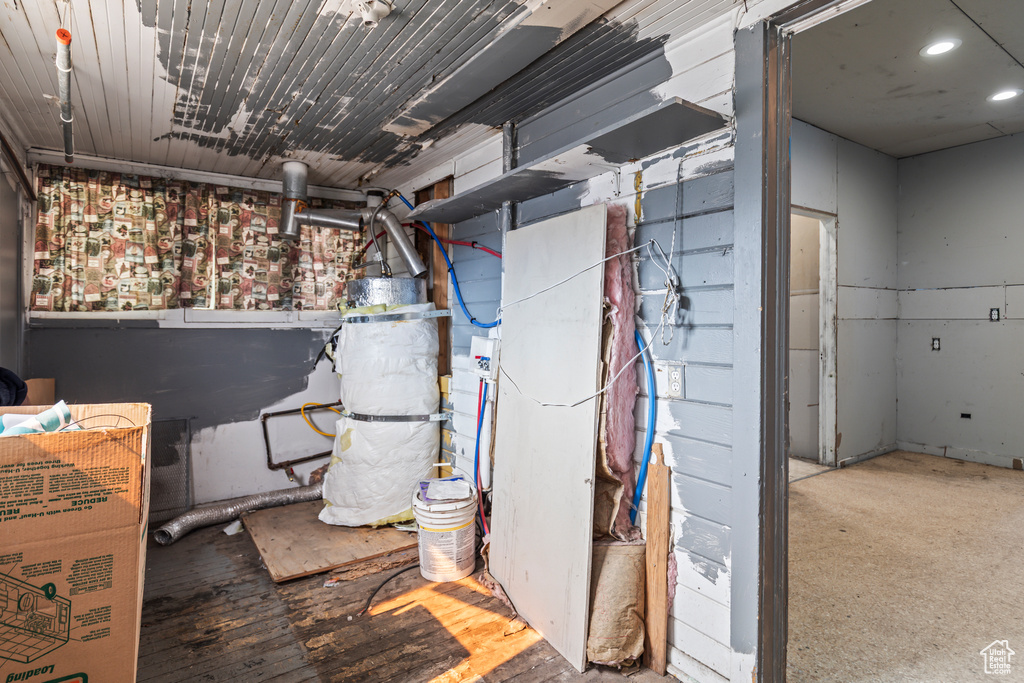 89 N 200 W Salina, UT 84654