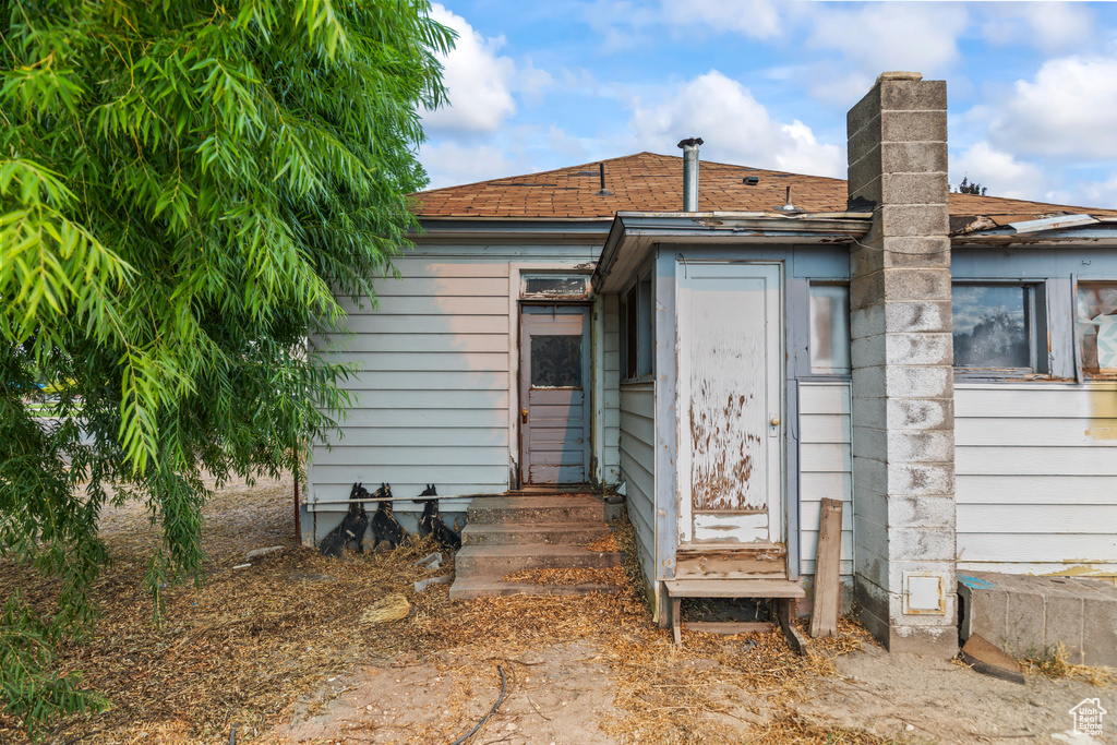 89 N 200 W Salina, UT 84654