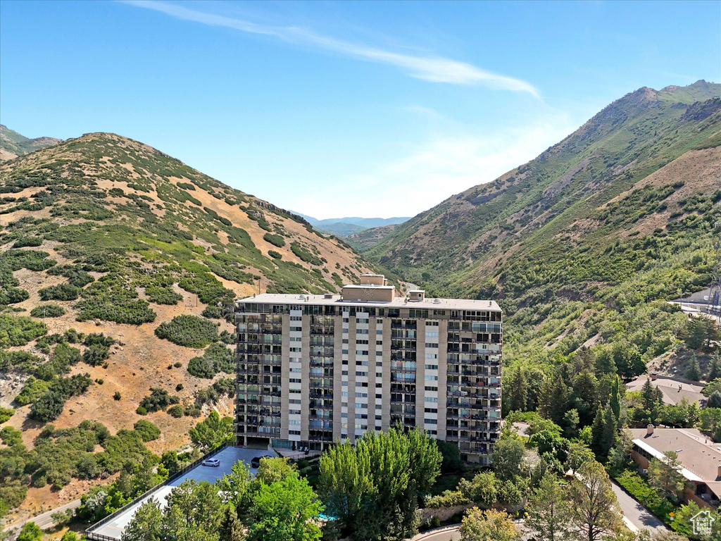 875 S DONNER WAY #1402 Salt Lake City, UT 84108