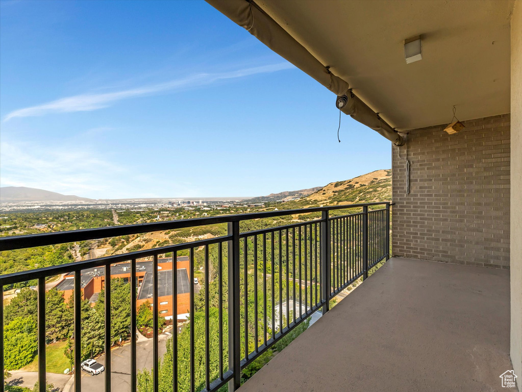 875 S DONNER WAY #1402 Salt Lake City, UT 84108